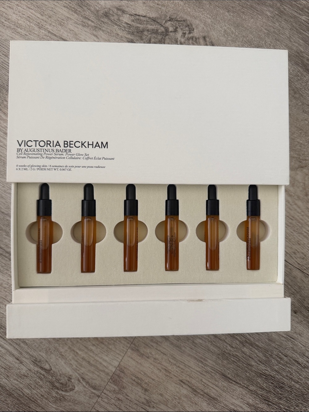 Victoria Beckham Glow Ampoules Set - six week serum set
